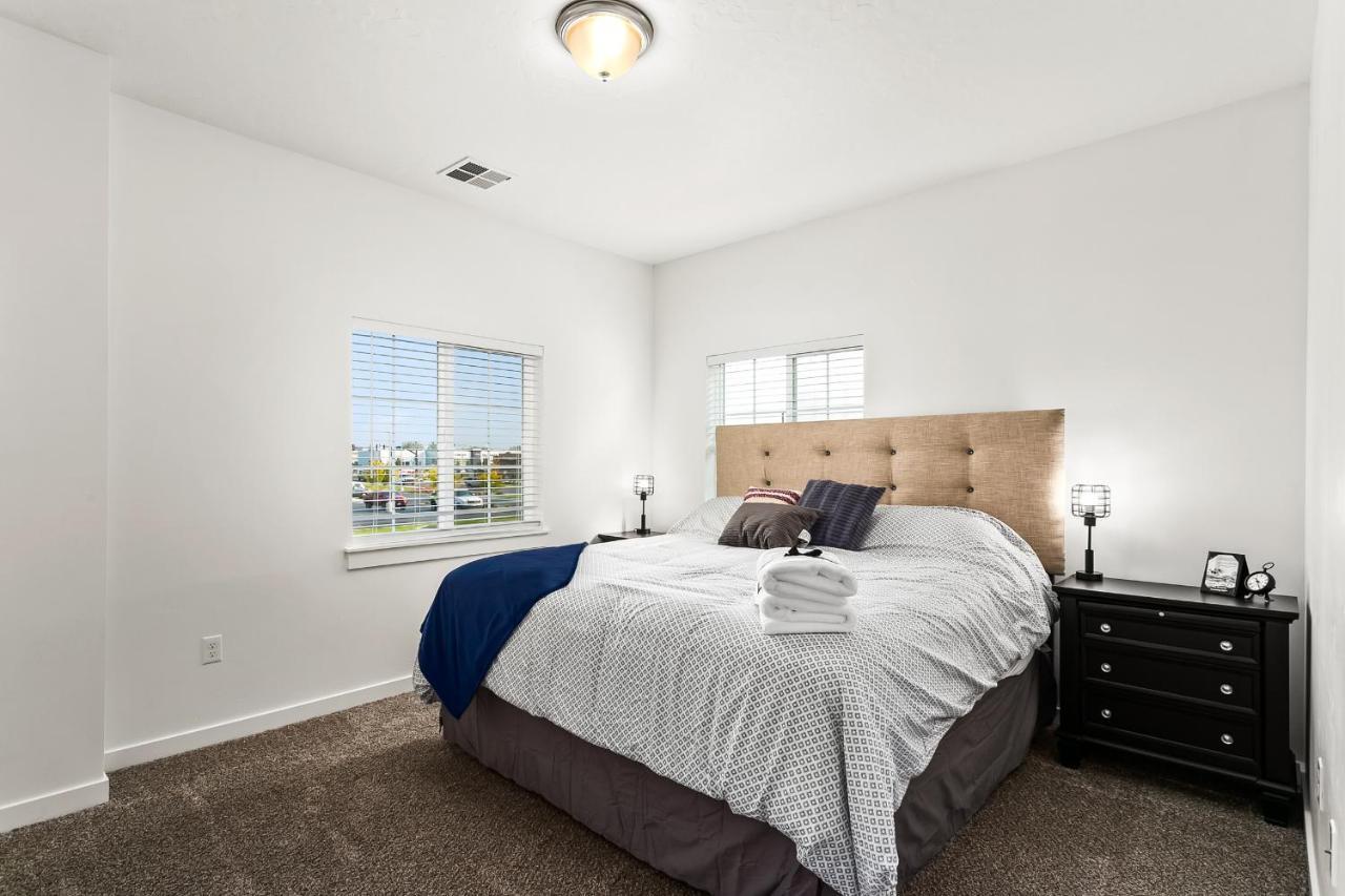 בויזי Gabrielle Townhomes מראה חיצוני תמונה