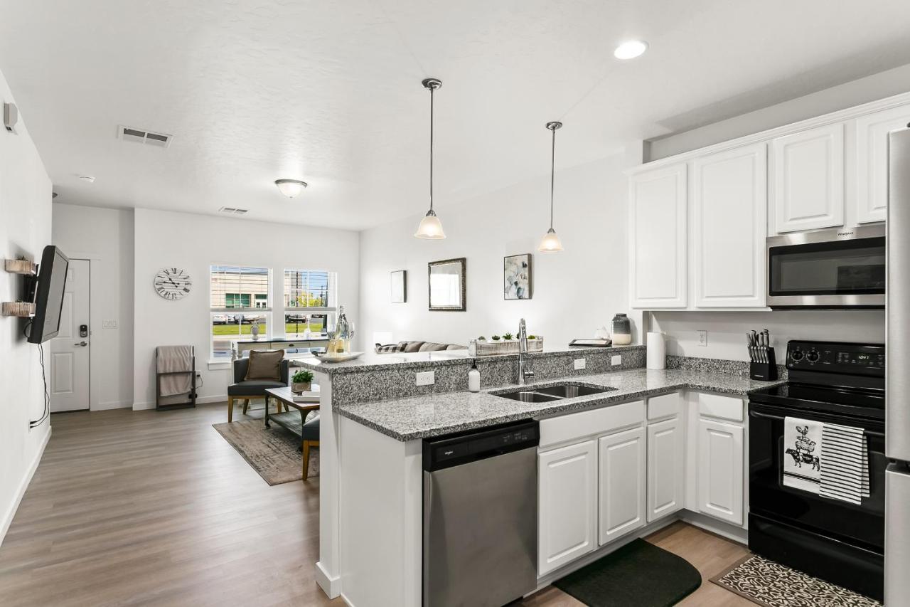 בויזי Gabrielle Townhomes מראה חיצוני תמונה